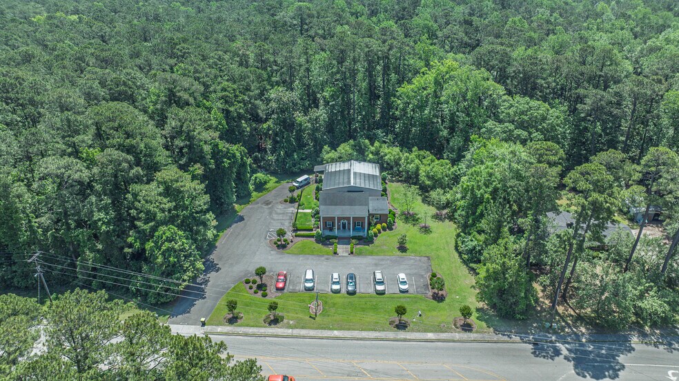 More Photos Of 423 Village Rd, Shallotte General Retail For Sale