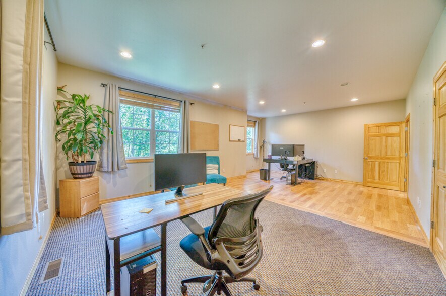 More Photos Of 243 Pegasus Drive, Bozeman Medical For Sale