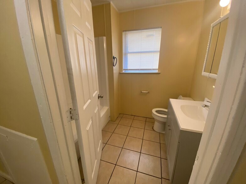 More Photos Of 807 Sissom Rd, Killeen Apartments For Sale