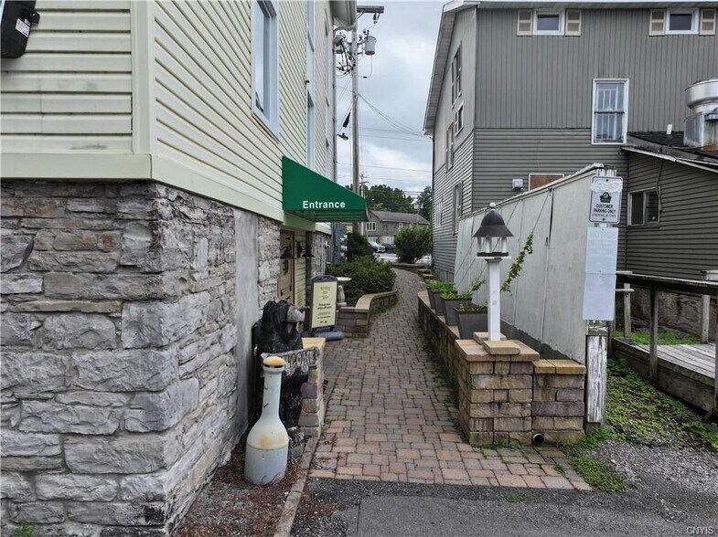 More Photos Of 315 E Seneca St, Manlius General Retail For Sale