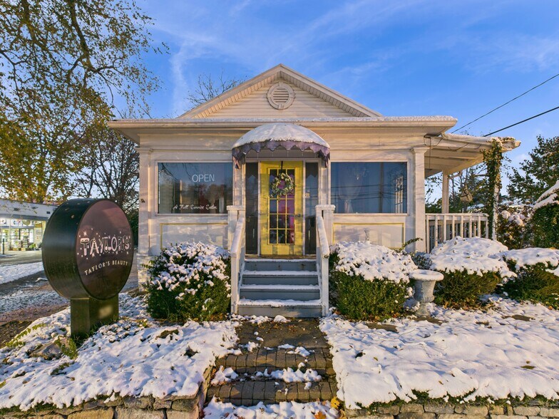 Primary Photo Of 329 E Dayton Dr, Fairborn Storefront Retail Office For Sale
