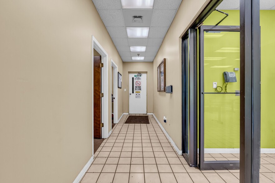More Photos Of 8384 Highway 18, Vernon Flex For Sale