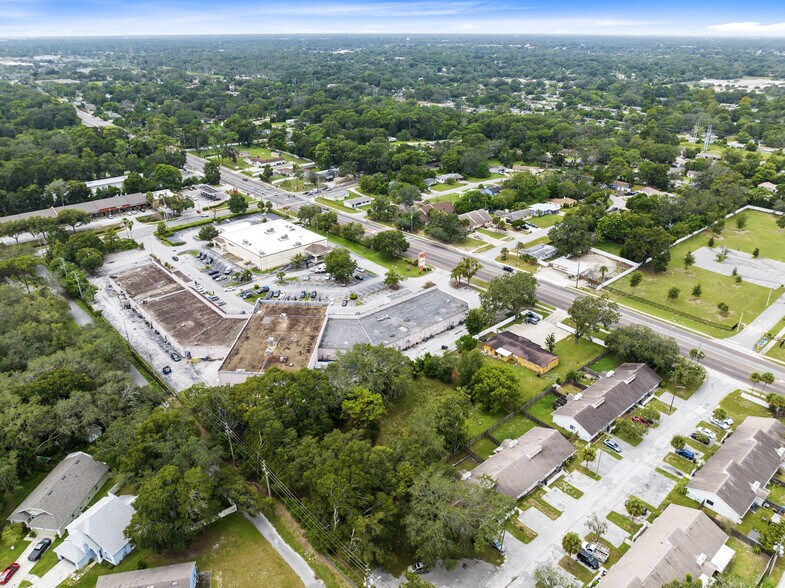 More Photos Of 4607 N Pine Hills Rd, Orlando Office Residential For Sale