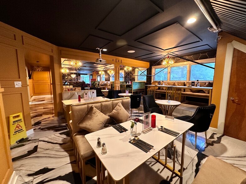 More Photos Of 1977 N Park Pl SE, Atlanta Office For Sale