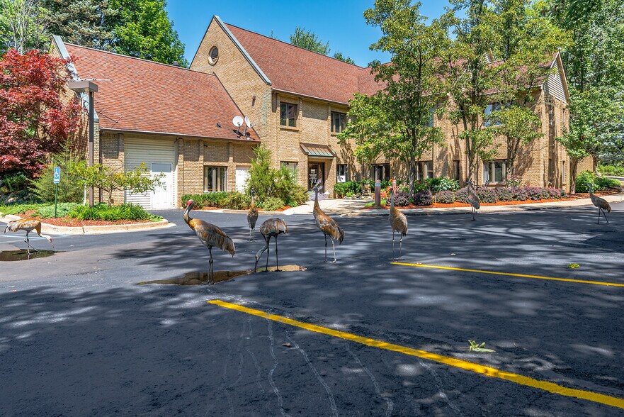 More Photos Of 1181 N Milford Rd, Milford Medical For Lease