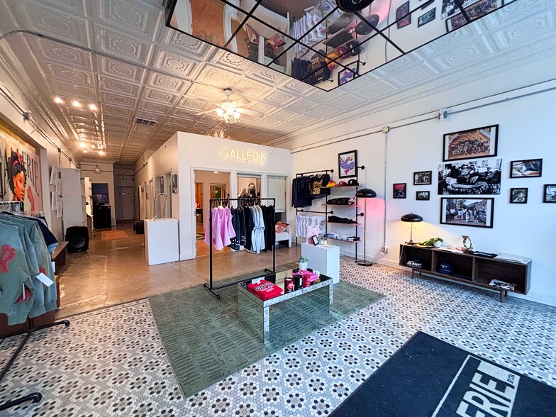 Primary Photo Of 1241 N High St, Columbus Storefront Retail Office For Lease