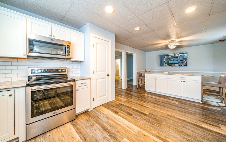 More Photos Of 617 E 8th St, Ocean City Hotel For Sale