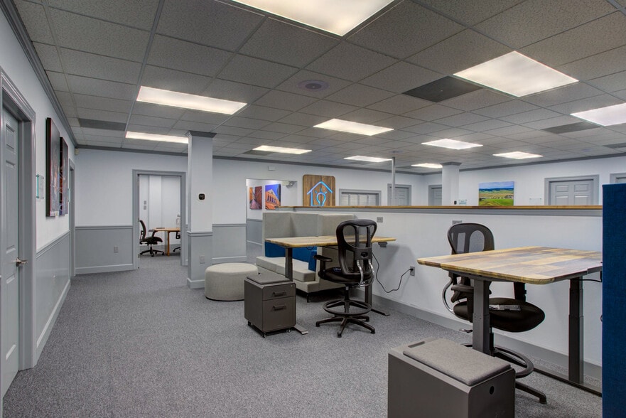 More Photos Of 930 Red Rose Ct, Lancaster Office For Sale