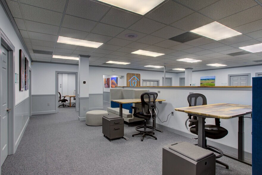 More Photos Of 930 Red Rose Ct, Lancaster Medical For Lease