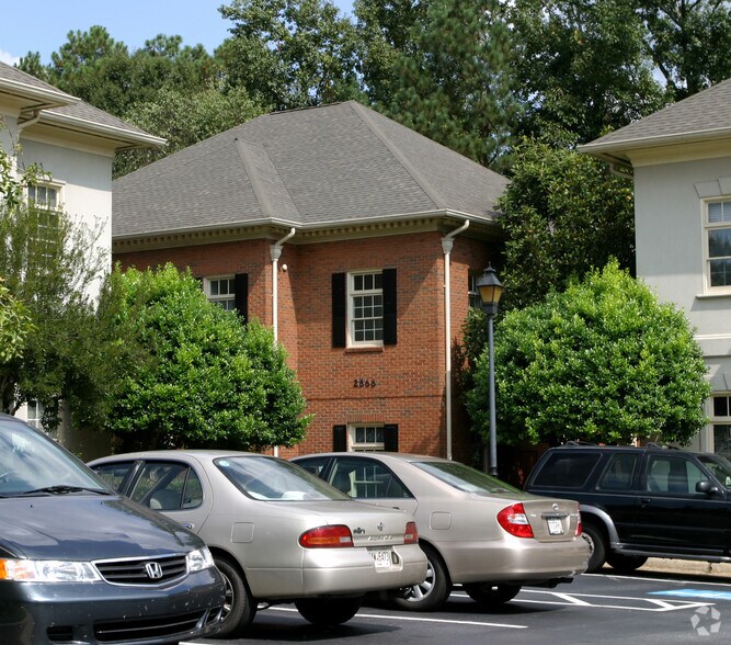 Primary Photo Of 2866 Johnson Ferry Rd, Marietta Office Residential For Lease