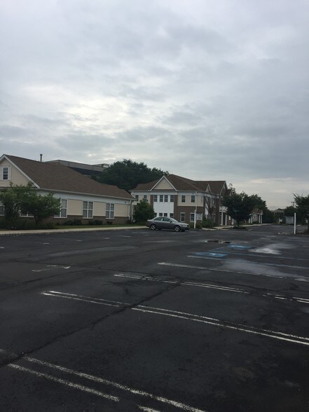 More Photos Of 250 Old New Brunswick Rd, Piscataway Unknown For Lease