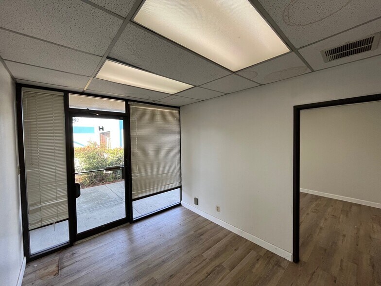 More Photos Of 7059 Commerce Cir, Pleasanton Warehouse For Lease