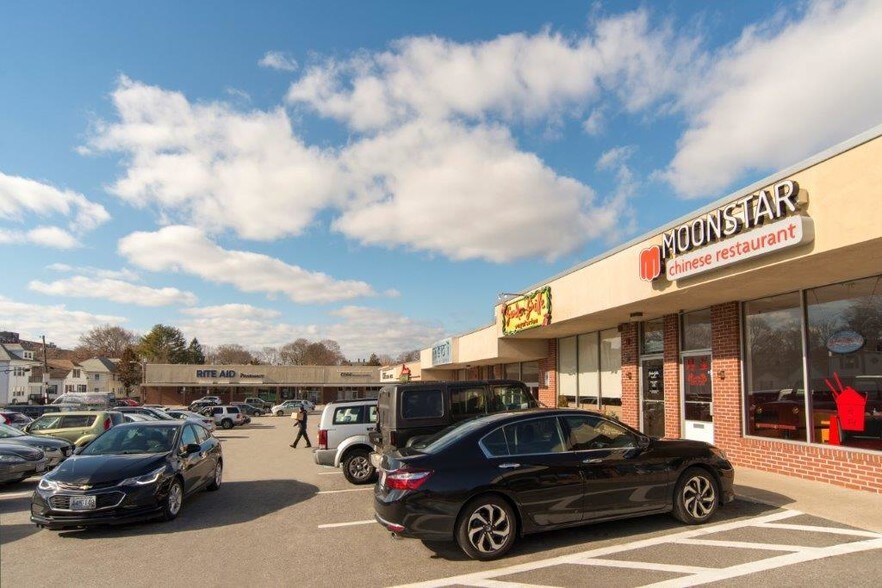 More Photos Of 727 East Ave, Pawtucket Unknown For Lease