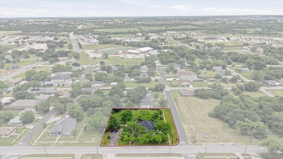 More Photos Of 202 E Main St, Celina Flex For Sale