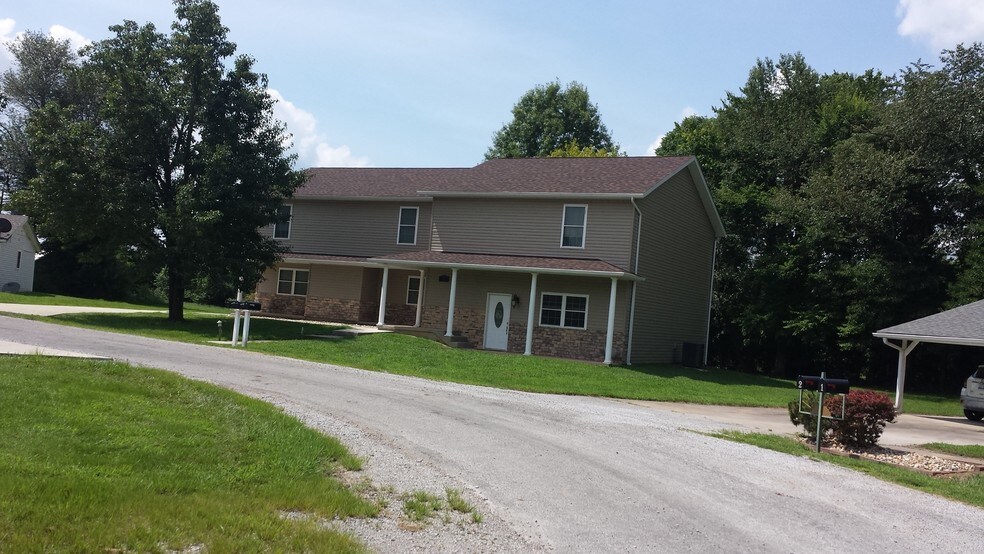 More Photos Of , Carbondale Multifamily For Sale