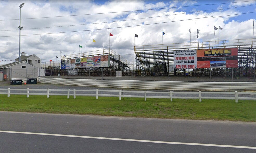 More Photos Of 720 539 Rd, New Egypt Racetrack For Sale