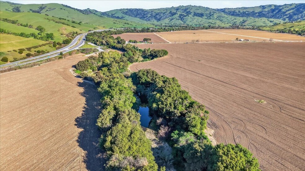 More Photos Of 0 Walnut Ave, Hollister Land For Sale