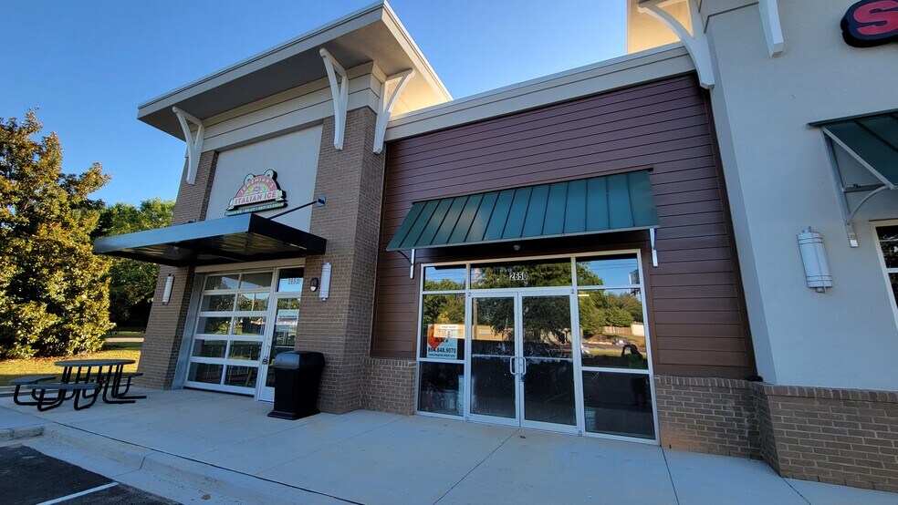 More Photos Of 2650 Boiling Springs Rd, Boiling Springs General Retail For Lease