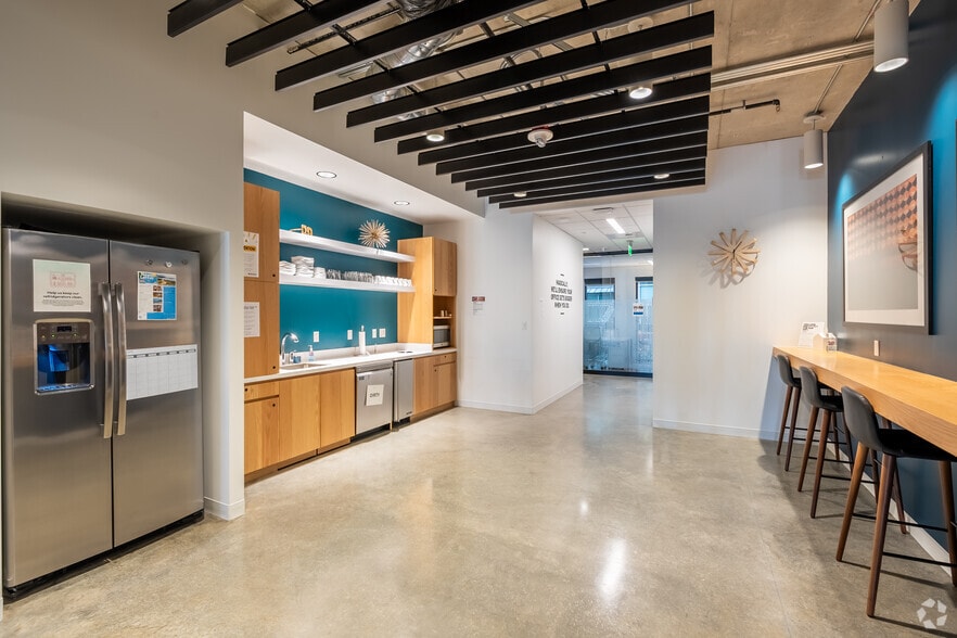 More Photos Of 450 Alaskan Way S, Seattle Coworking Space