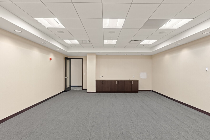 More Photos Of 45 Eglin Pky, Fort Walton Beach Medical For Lease