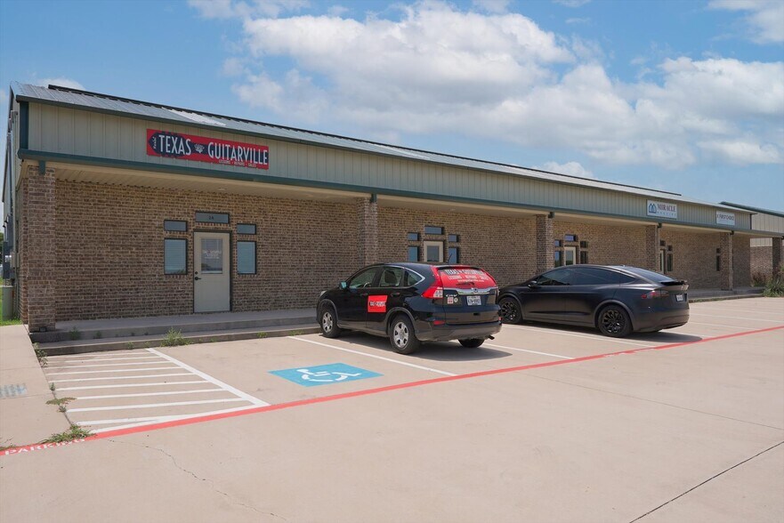More Photos Of 5796 E Highway 114, Haslet Storefront Retail Office For Lease