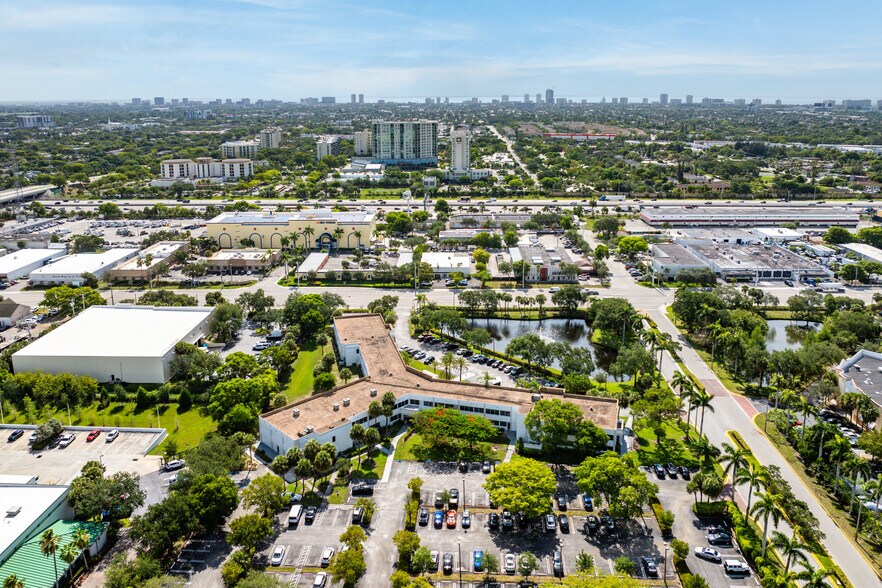 More Photos Of 555 S Andrews Ave, Pompano Beach Medical For Sale