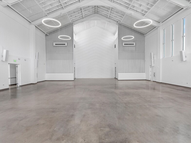 More Photos Of 7610 Biscayne Blvd, Miami General Retail For Sale