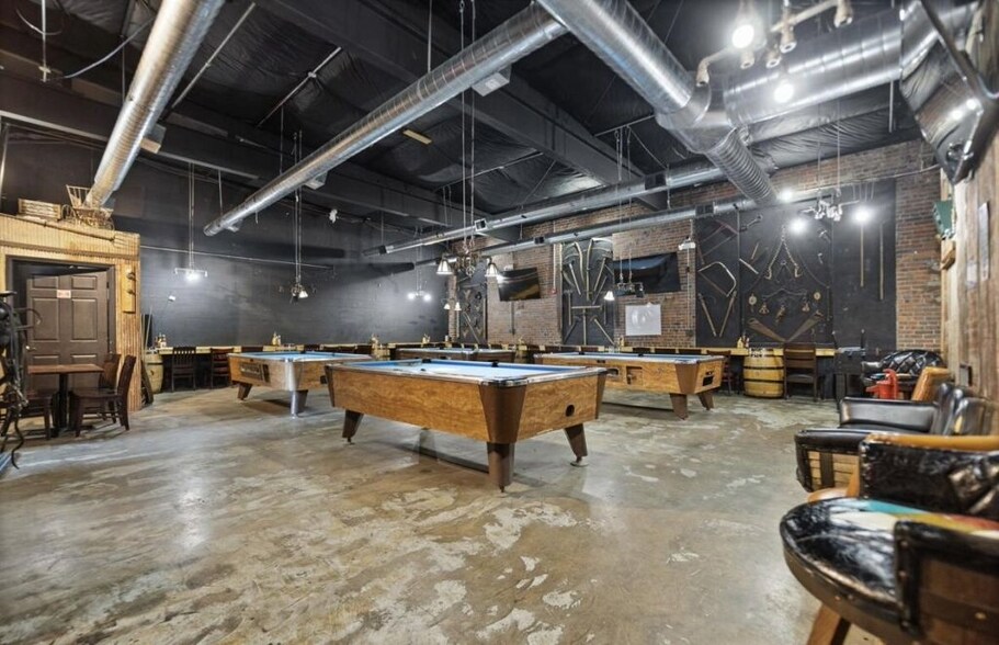 More Photos Of 899 Highway 26, Corbin Flex For Lease