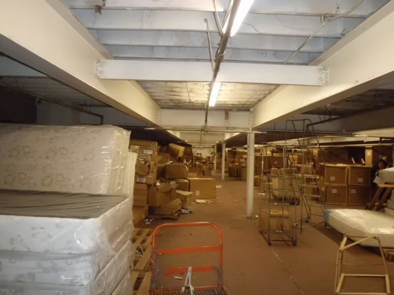 More Photos Of 24 Sheridan Ave, Clifton Warehouse For Sale