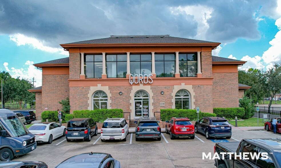 Primary Photo Of 1240 Clear Lake City Blvd, Houston Freestanding For Sale