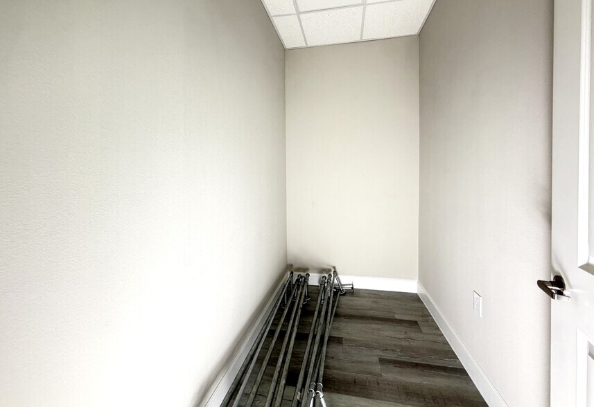 More Photos Of 28111 S Firethorne Rd, Katy Medical For Lease
