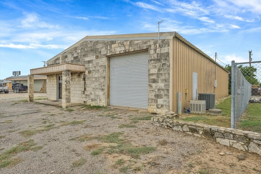 More Photos Of , Granbury Unknown For Sale