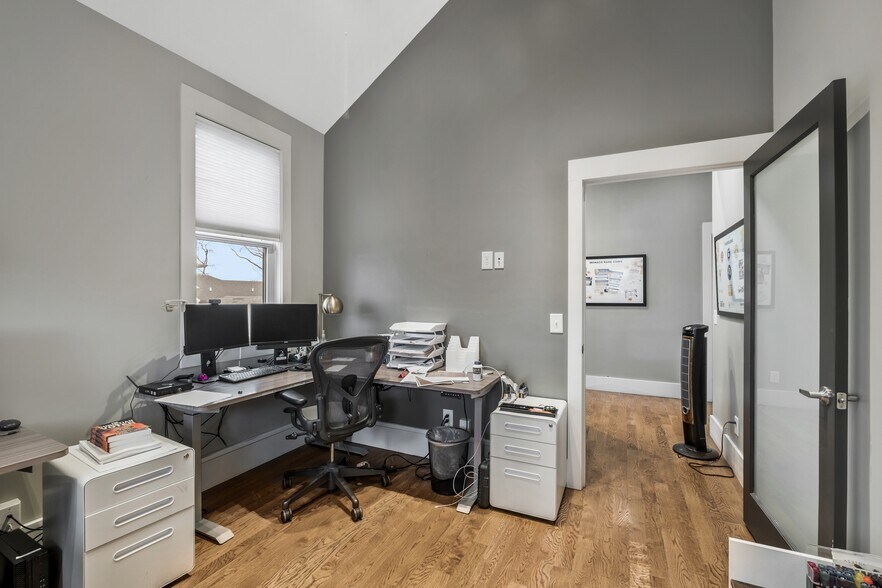 More Photos Of 1400 5th Ave N, Nashville Loft Creative Space For Lease