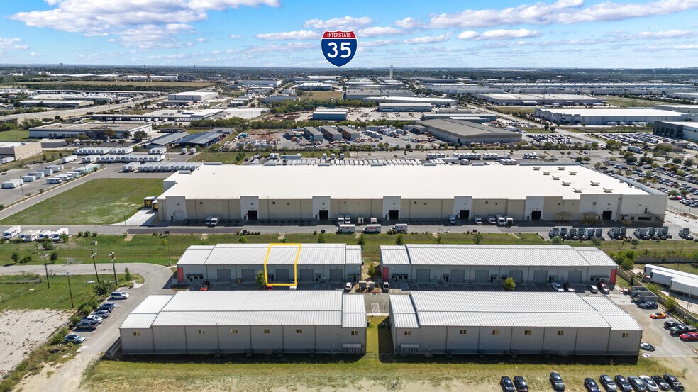 More Photos Of 7637 FM 3009, Schertz Light Distribution For Lease