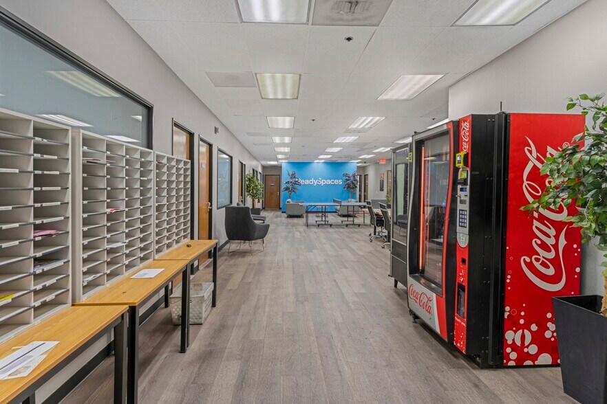 More Photos Of 205 E Alma Ave, San Jose Warehouse For Lease