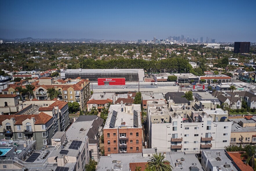 More Photos Of 425 S Detroit St, Los Angeles Apartments For Sale