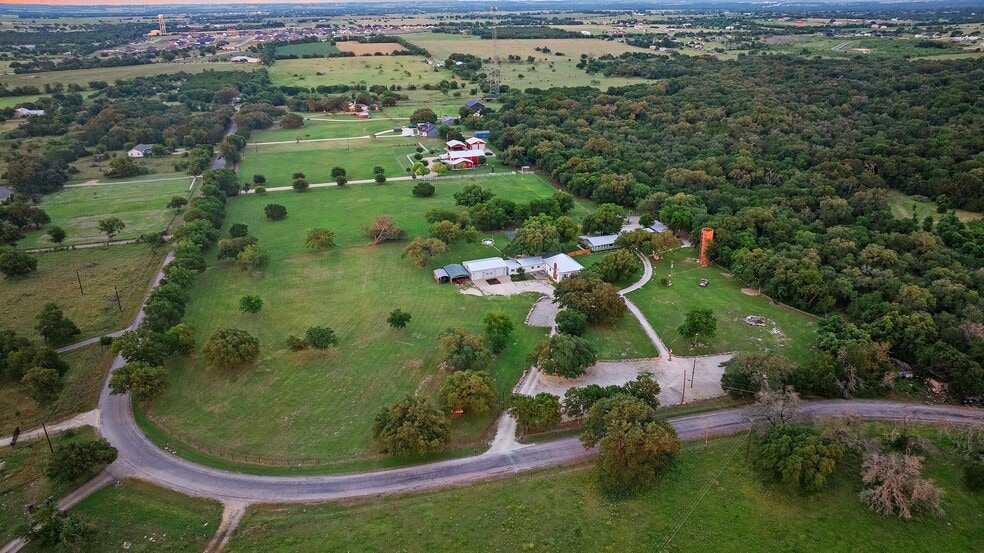 More Photos Of 7617 McGregor Park Rd, Temple Lodge Meeting Hall For Sale