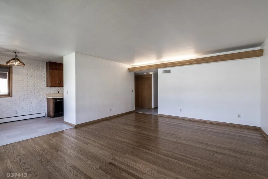 More Photos Of 417 Berwyn Dr, Madison Apartments For Sale