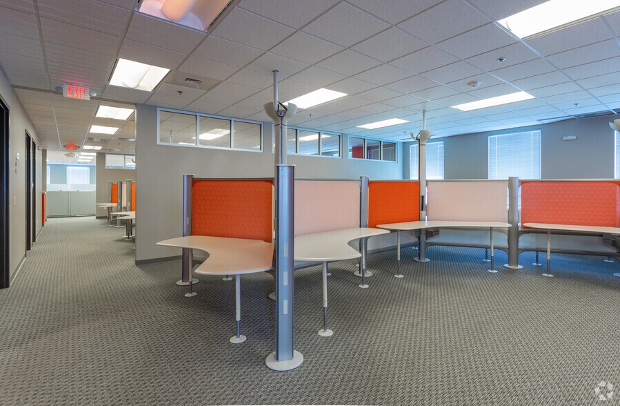 More Photos Of 50101 Governors Dr, Chapel Hill Office For Lease