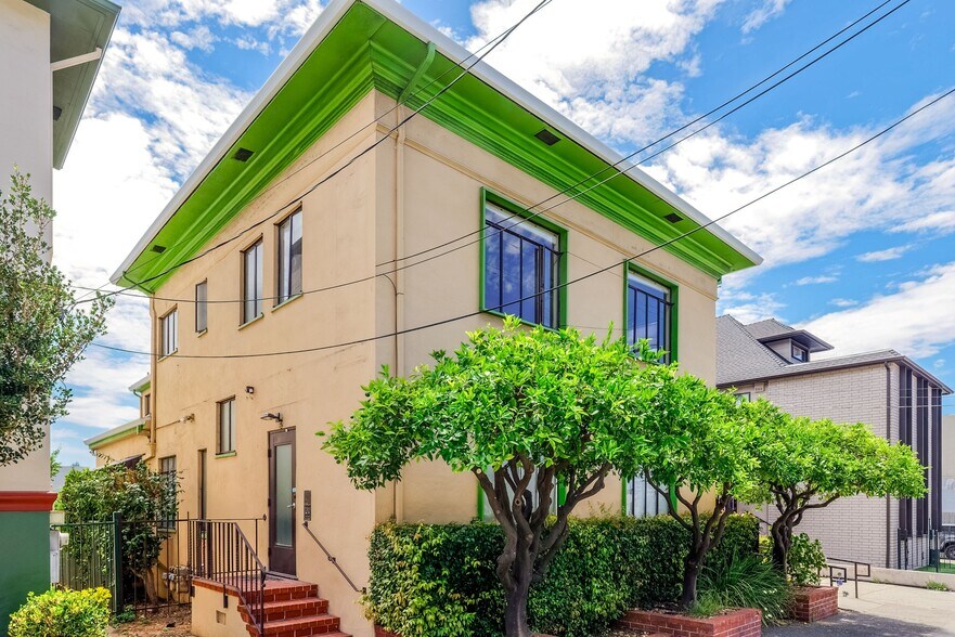 More Photos Of 2944 Webster St, Oakland Office For Sale