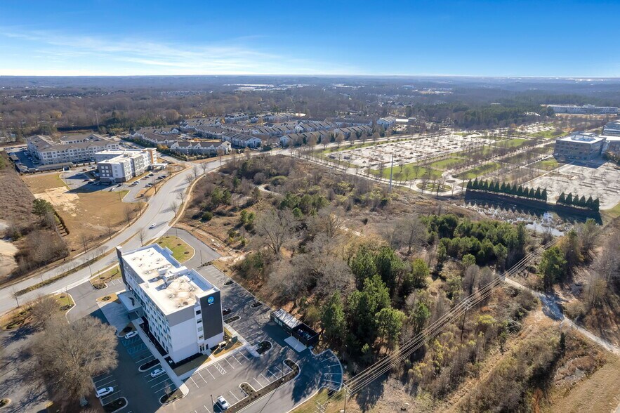 More Photos Of 190 Carolina Point Pky, Greenville Land For Sale