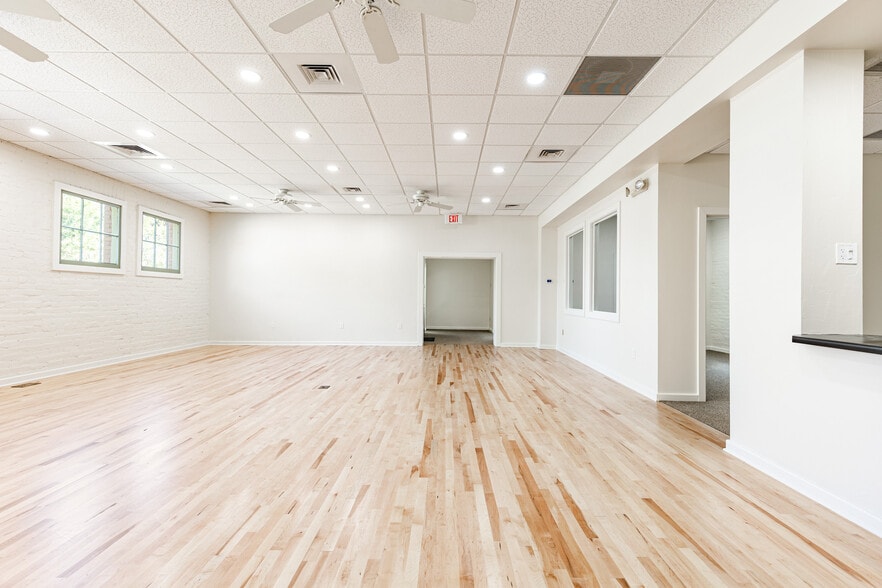 More Photos Of 331 N 1st Ave, Phoenix Office Residential For Lease