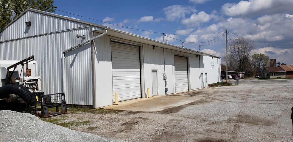 More Photos Of 121 Filbert St, New Carlisle Warehouse For Lease