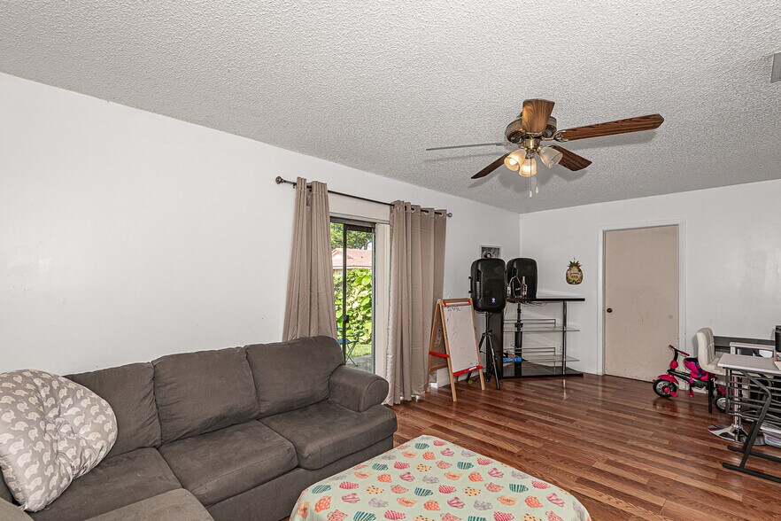 More Photos Of 3960 NW 110th Ave, Coral Springs Multifamily For Sale