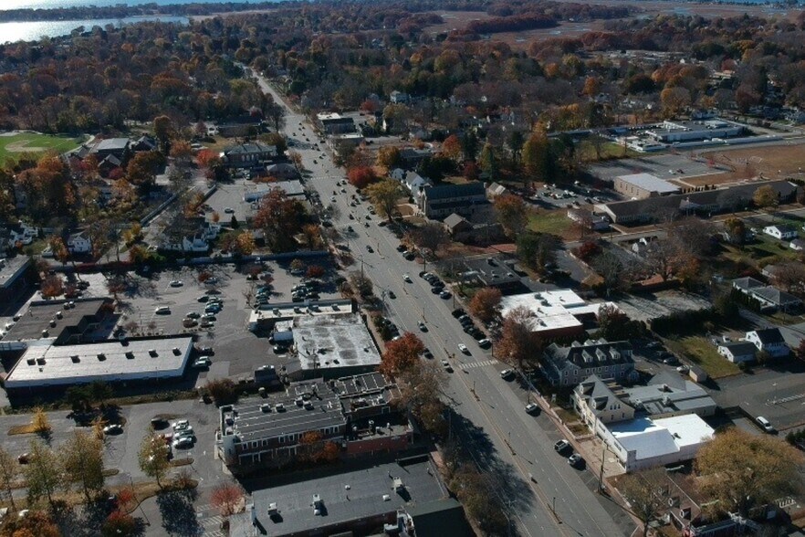 More Photos Of 121-125 Main St, Old Saybrook Storefront Retail Office For Sale