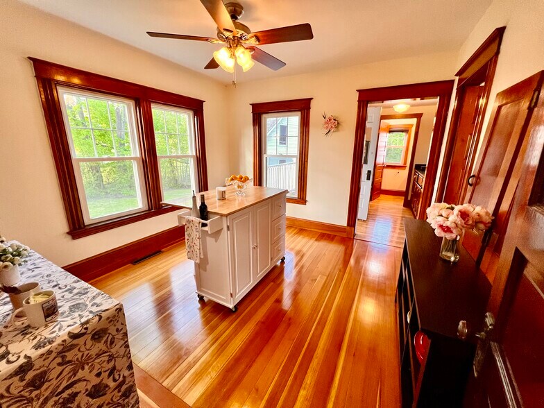 More Photos Of 546 Broadway, Bangor Storefront Retail Residential For Sale