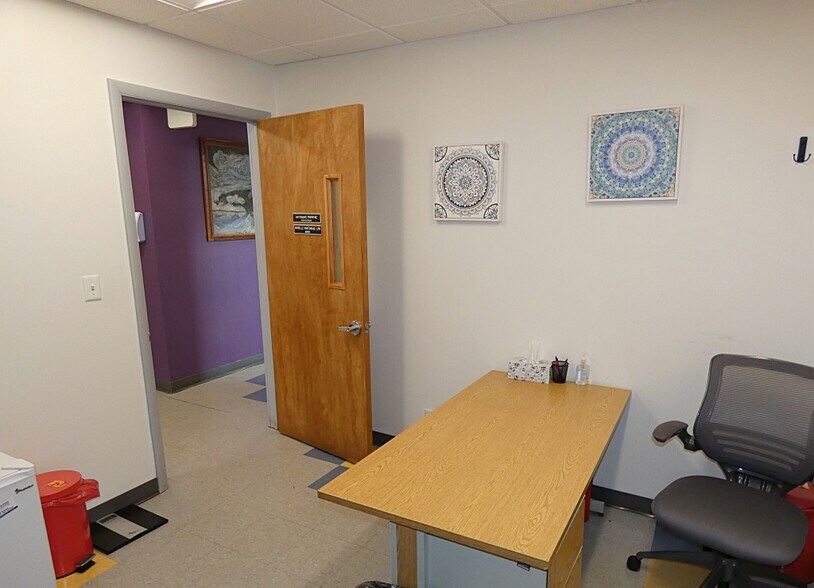 More Photos Of 2495 Elmwood Ave, Buffalo Office For Sale