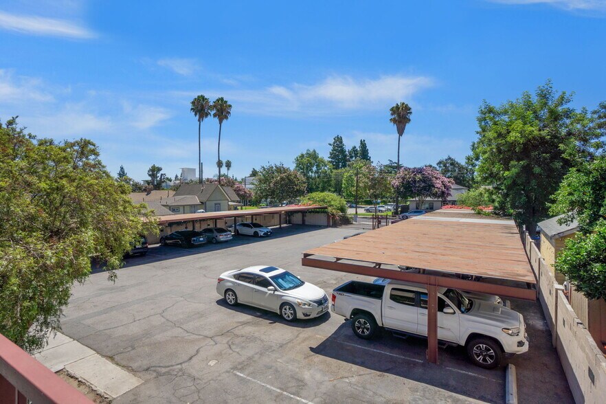 More Photos Of 511 E Washington Ave, Santa Ana Apartments For Sale