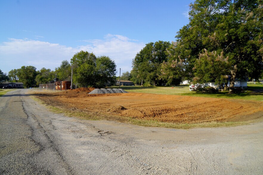 More Photos Of 501 Maple st, Drumright Flex For Sale