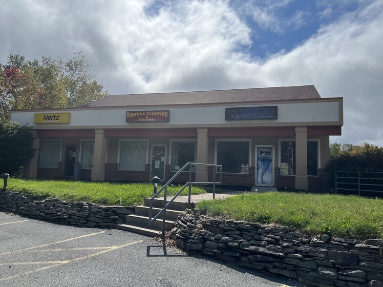 Primary Photo Of 3180 Route 611, Bartonsville Unknown For Lease